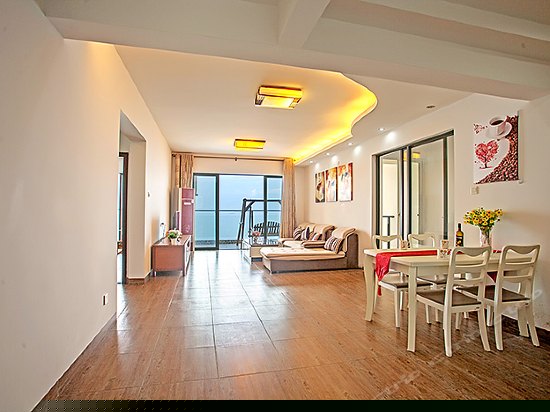 正面海景两房套房