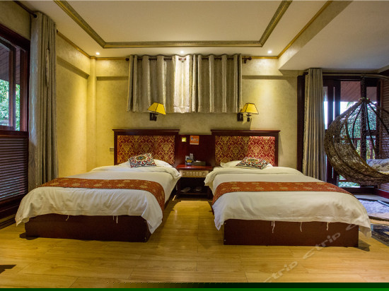 花园式温馨双床房（带观景吊篮）