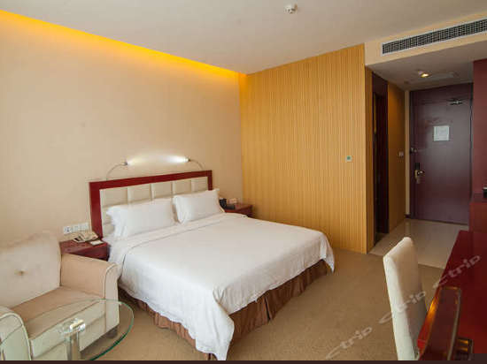 高级大床间