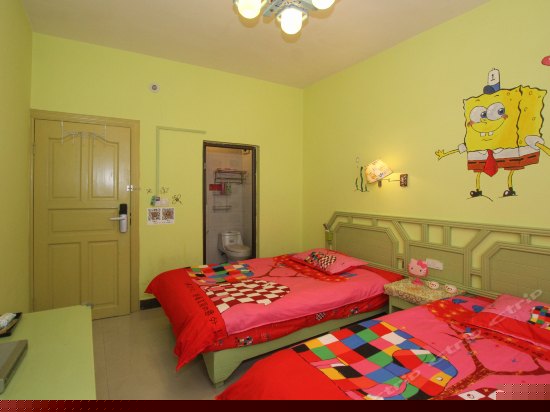 动漫精灵双人房