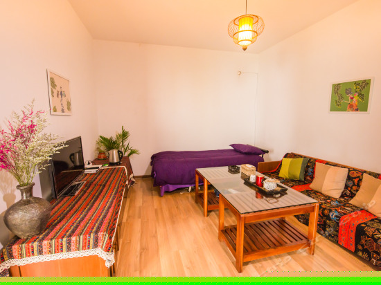 归鸿至阳台套房