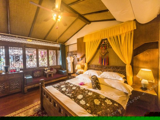 豪华阳光大床房