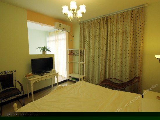 观景浴缸大床房