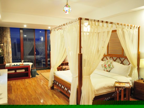 巴厘风情正海大床房