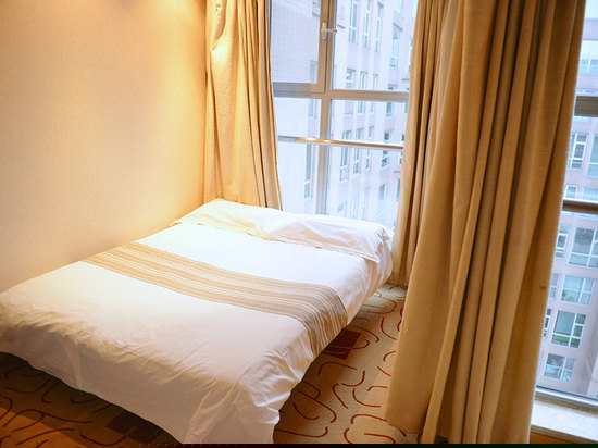 家庭房两房一厅