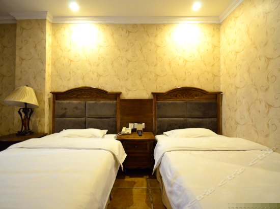 豪华双床房