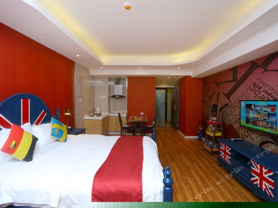 摩登英伦大床房