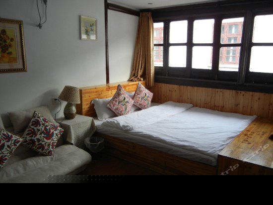 标准榻榻米大床房