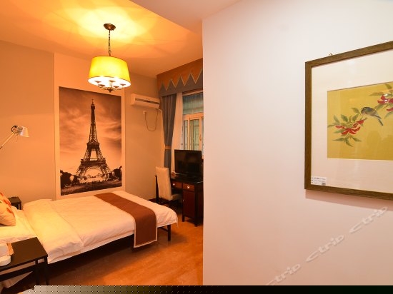 巴黎物语大床房