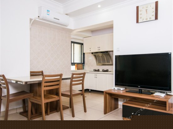 山景景观两厅两厅套房