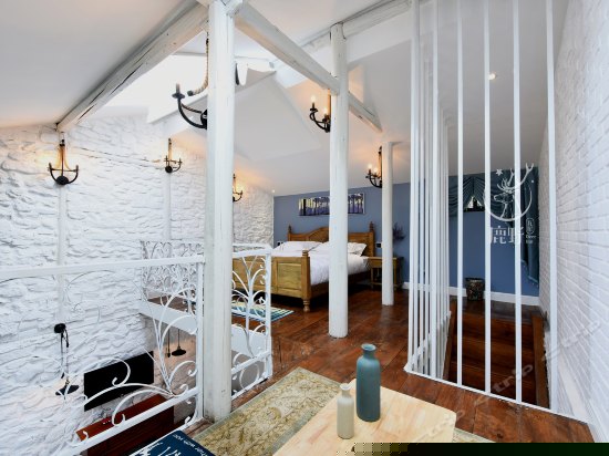 鹿陆复式星空大床房