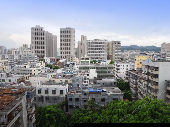 格朗阳台双床间