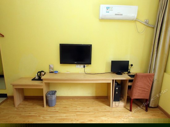 豪华电脑双人间