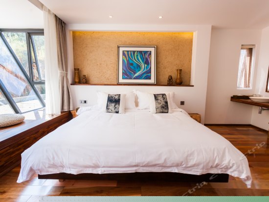 青阳（山景大床房）