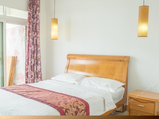 高级园景三卧室套房