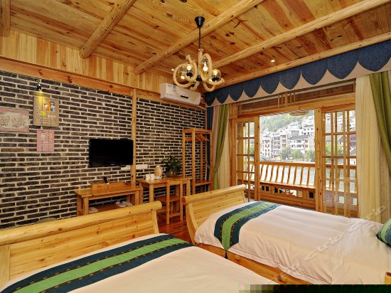 B栋童年秘密双床房A