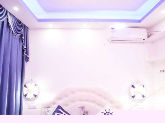 精装园景套房三室一厅