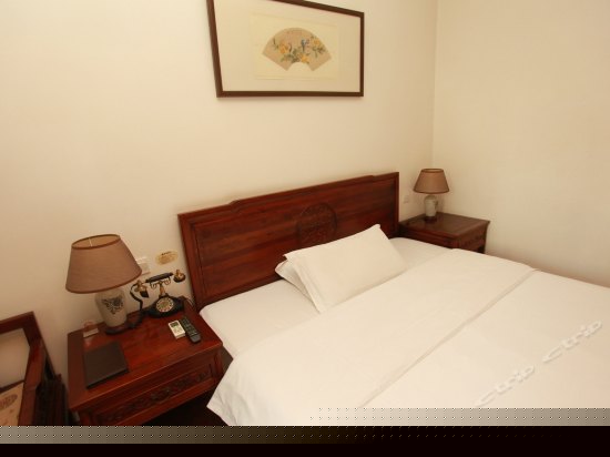 豪华大床房（内宾）