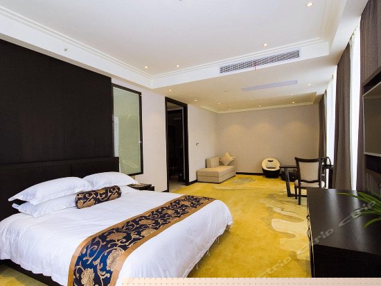 高级大床房