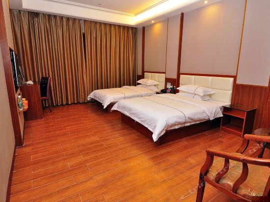 豪华商务电脑房