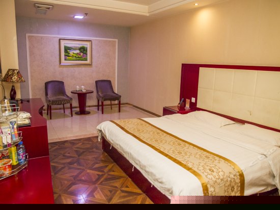 特价大床房(无窗)