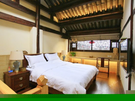 庭院星空复式大床房