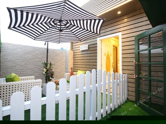 奢华宫廷圆床房