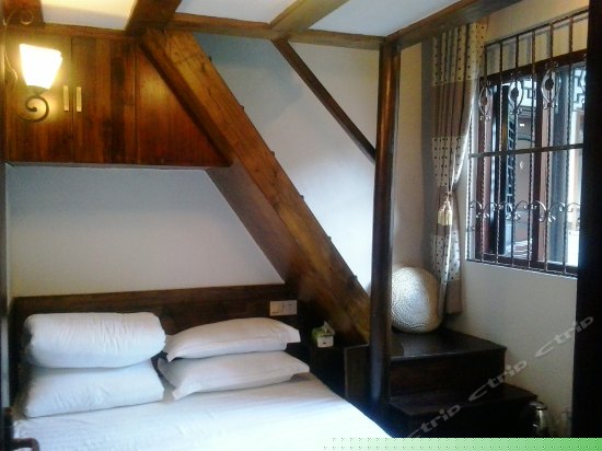 闲庭看雪（复试阁楼房）