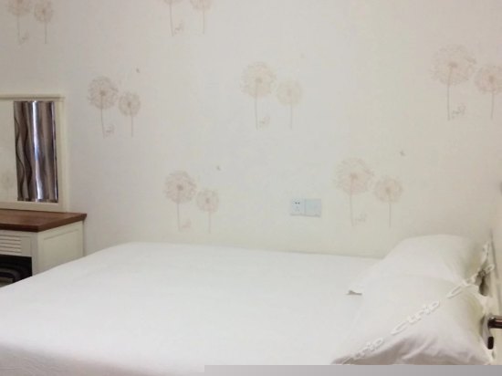 海逸湾豪华园景三卧室