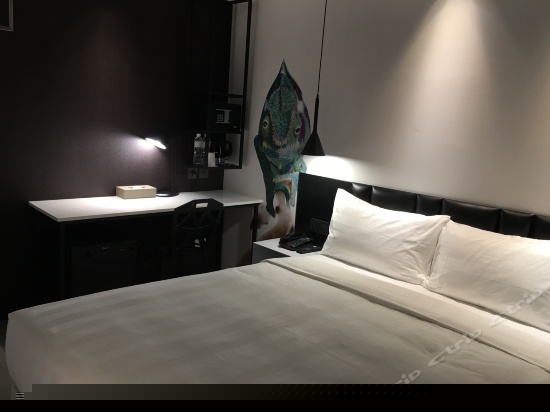 舒适大床房（无窗）