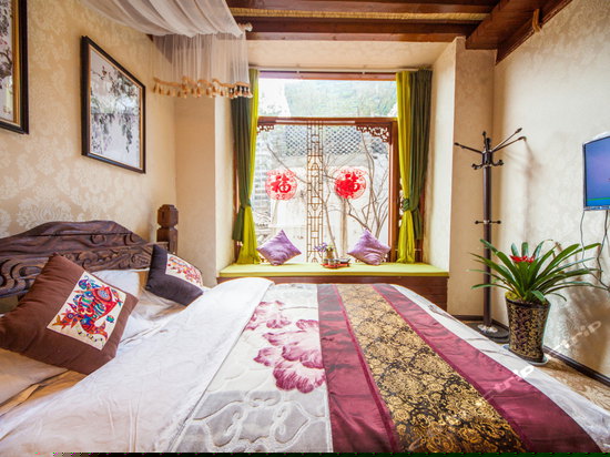 雅致大床房（昔归忆）