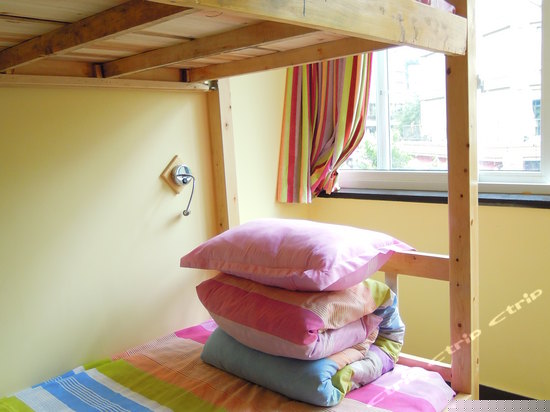 女生六人间空调（床位房）