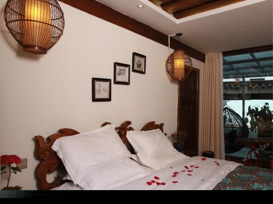 逸庐月亮门大套房