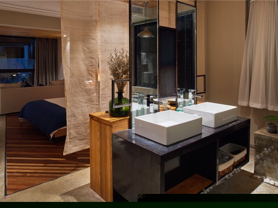 最美夕阳海景花园大床房