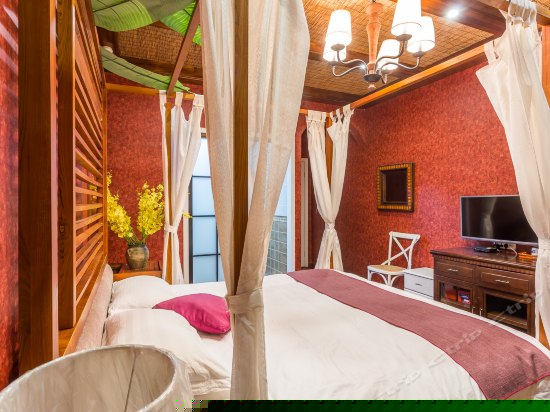 东南亚风情大床房