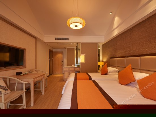 曼居庭院家庭房