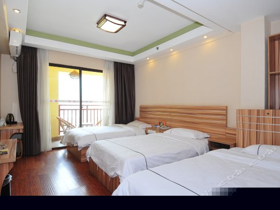 独立阳台观景三人间