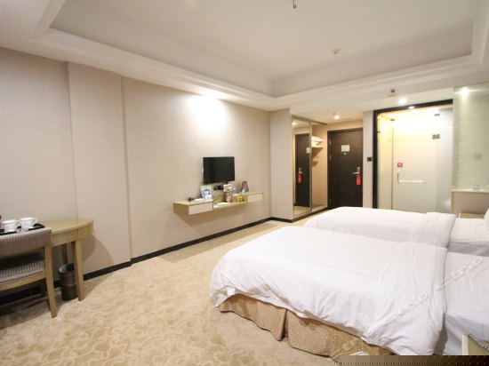 一房一厅套房(带电脑)