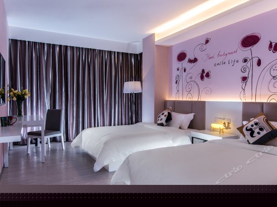 豪华商务标准房