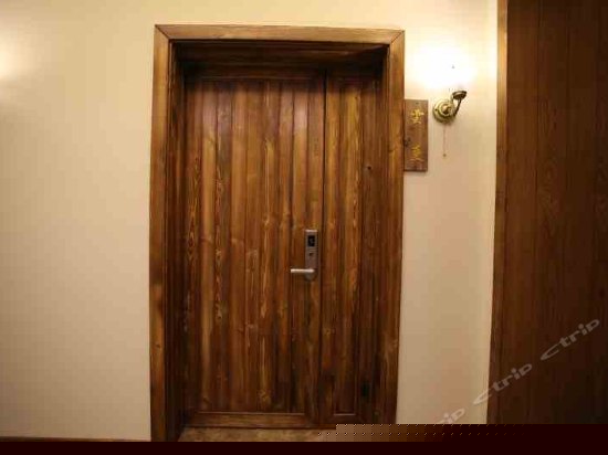 云蔓东南亚主题火山汤池花园套房