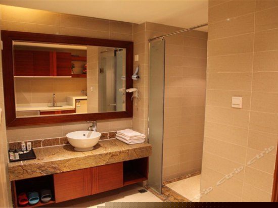 豪华海景大床房