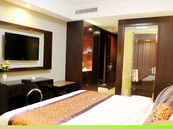 商务大床房（无窗）