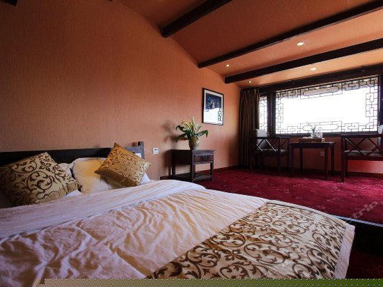 豪华观景大床房