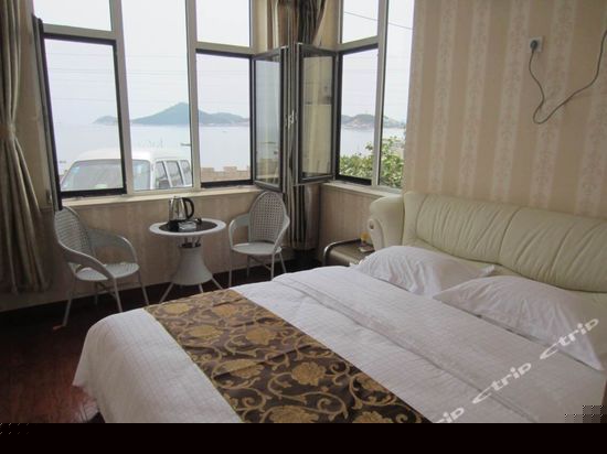 豪华海景大床房