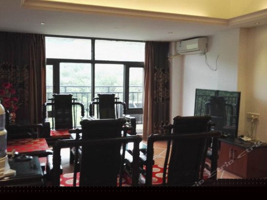 两房一厅豪华套房