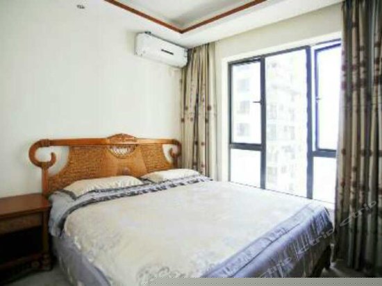 精装三房一厅家庭套房