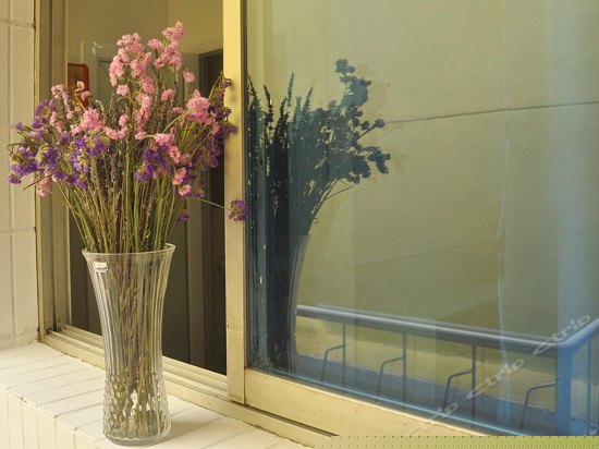 独立卫浴女生4人间（床位）