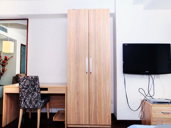 豪华商务大床房