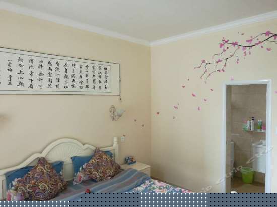 一剪梅温馨阳光超大床房