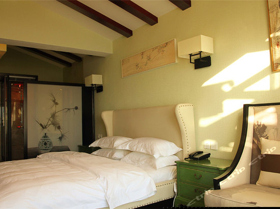 豪华海景大床房